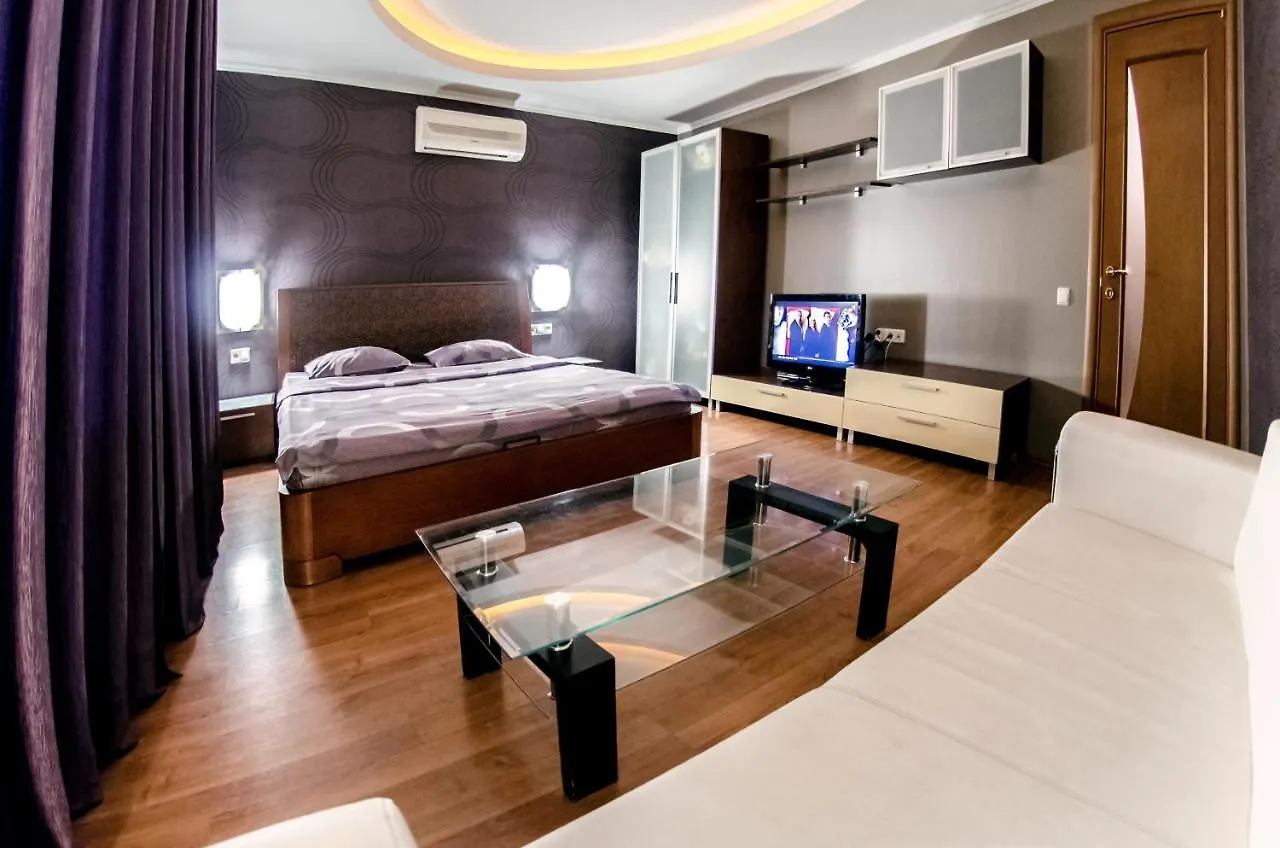 Hotrent Pechersk Lesy 20/22 Киев